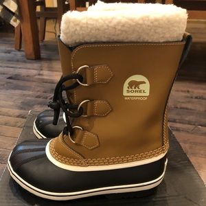 Kids Sorel boots